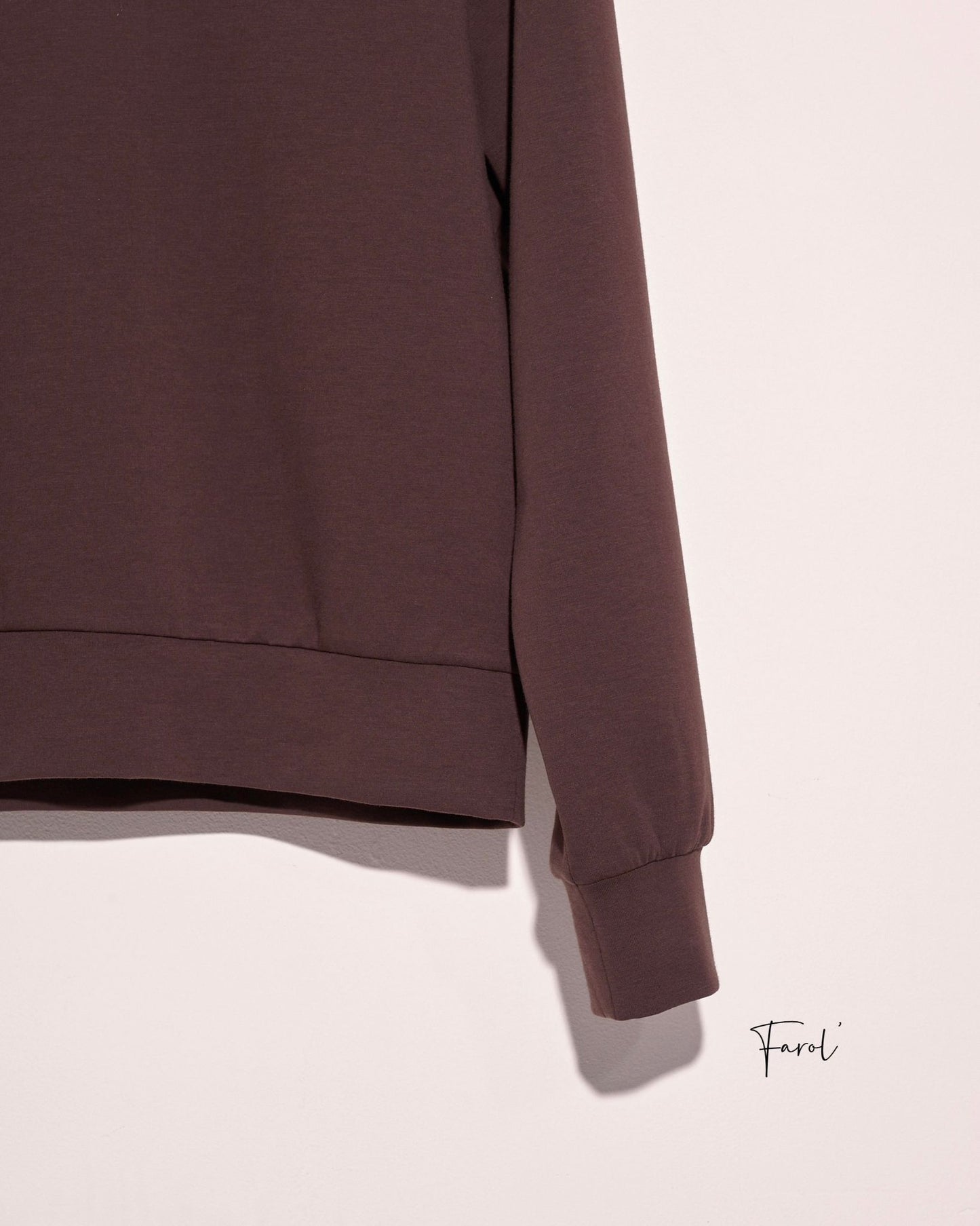 aalis FAROL FW24 sweater w lace patch on elbow (Dark brown)