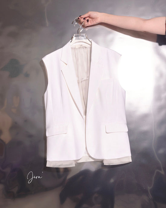 aalis JIRA pleated mesh back tux blazer (White)