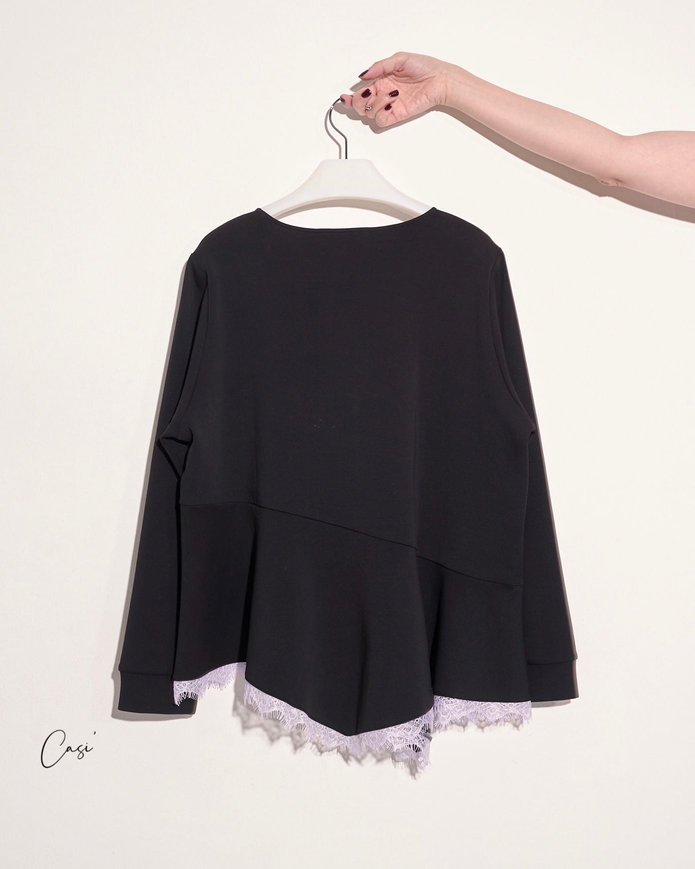 aalis CASI asymmetric hem lace trim detail sweater (Black lilac)