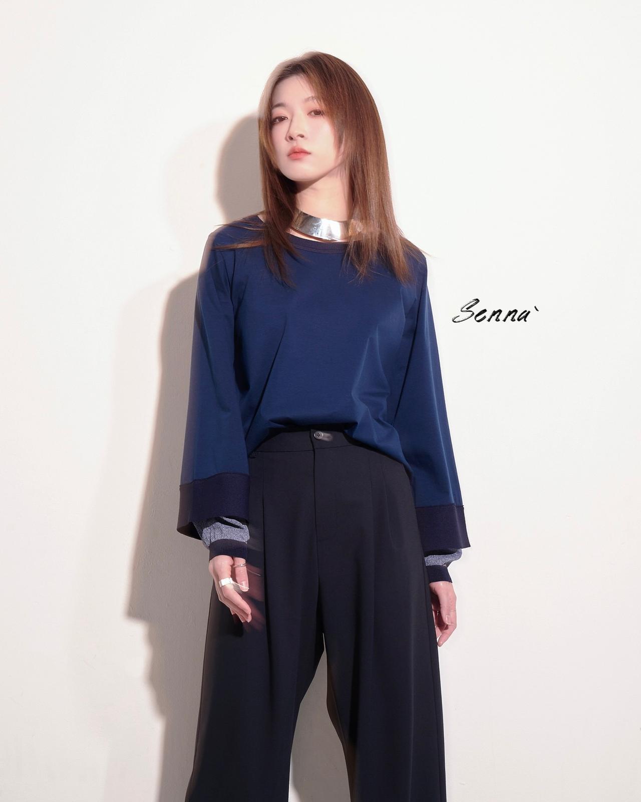 aalis SENNA knitted sweater sleeves top (Navy)