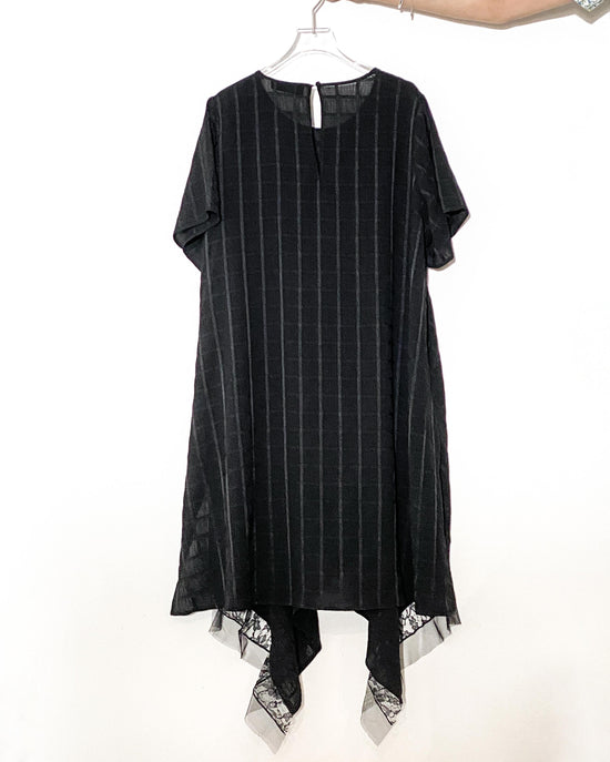 aalis BIJOO Side lace mesh ruffle detail scoop neck dress (Black)