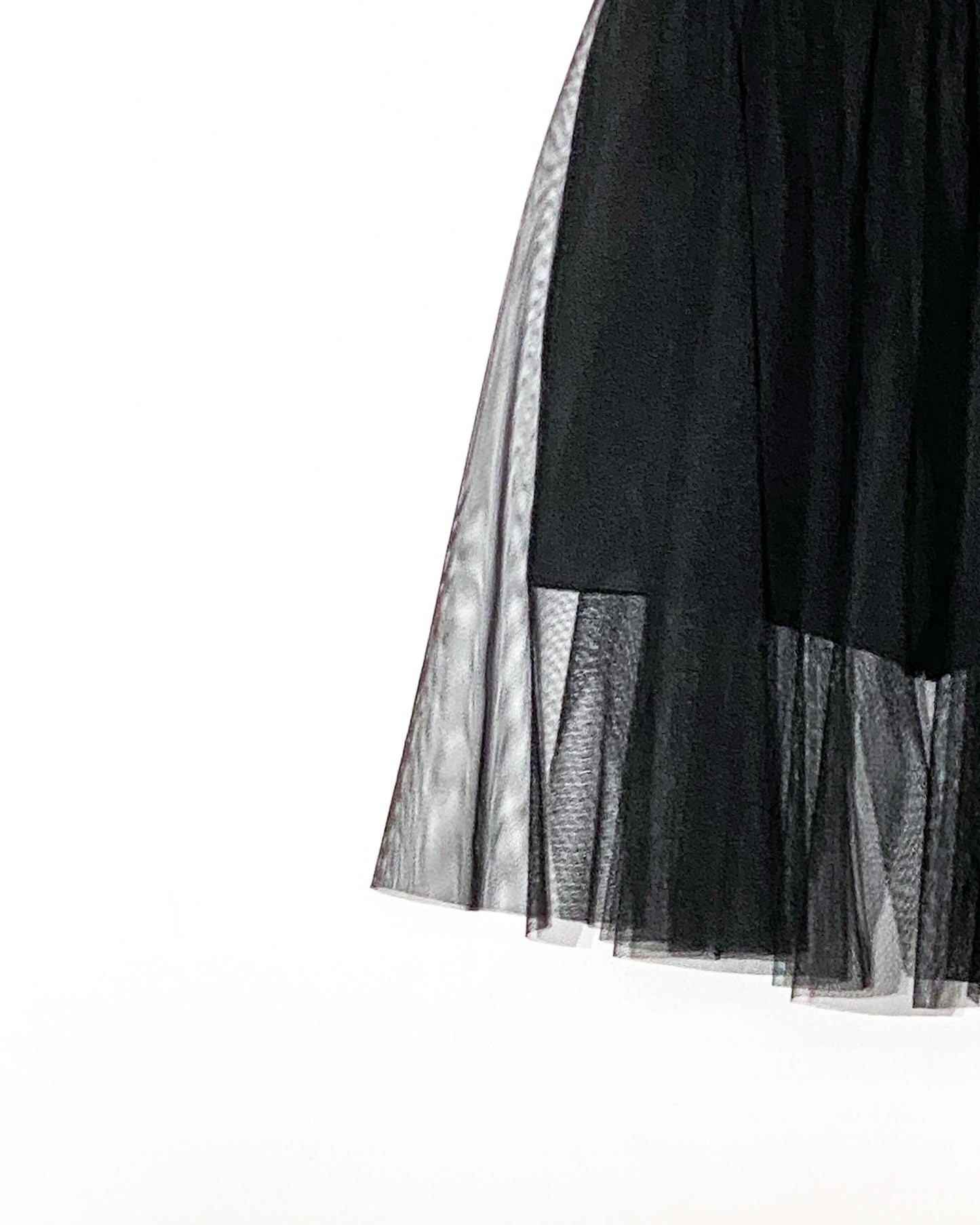 aalis RIN mesh skirt with lining shorts (Black)