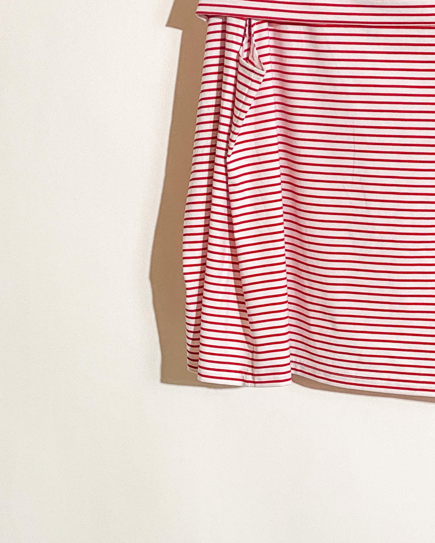 aalis RENI off shoulder knit cape top (Red stripe)