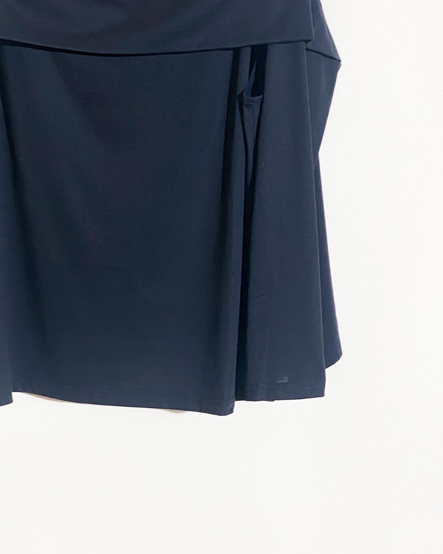 aalis RENI off shoulder knit cape top (Navy)