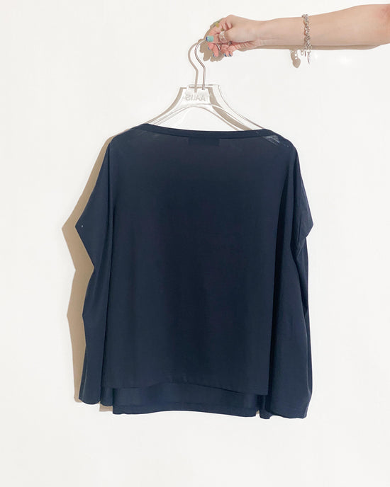 aalis RENI off shoulder knit cape top (Navy)