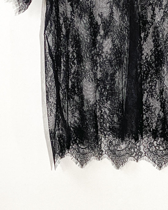 aalis AALIS 15 V neck lace tee (Black)