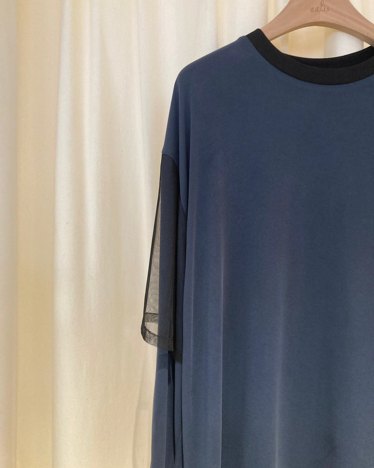 aalis AIMEE mesh short sleeves dropped shoulder top (Dark Blue)