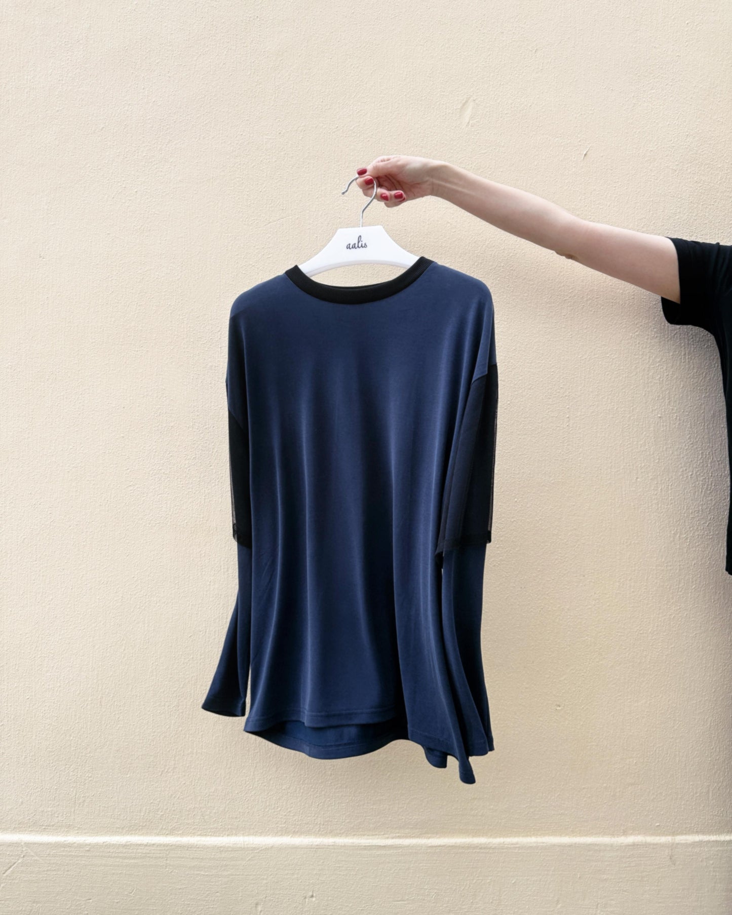 aalis AIMEE mesh short sleeves dropped shoulder top (Dark Blue)