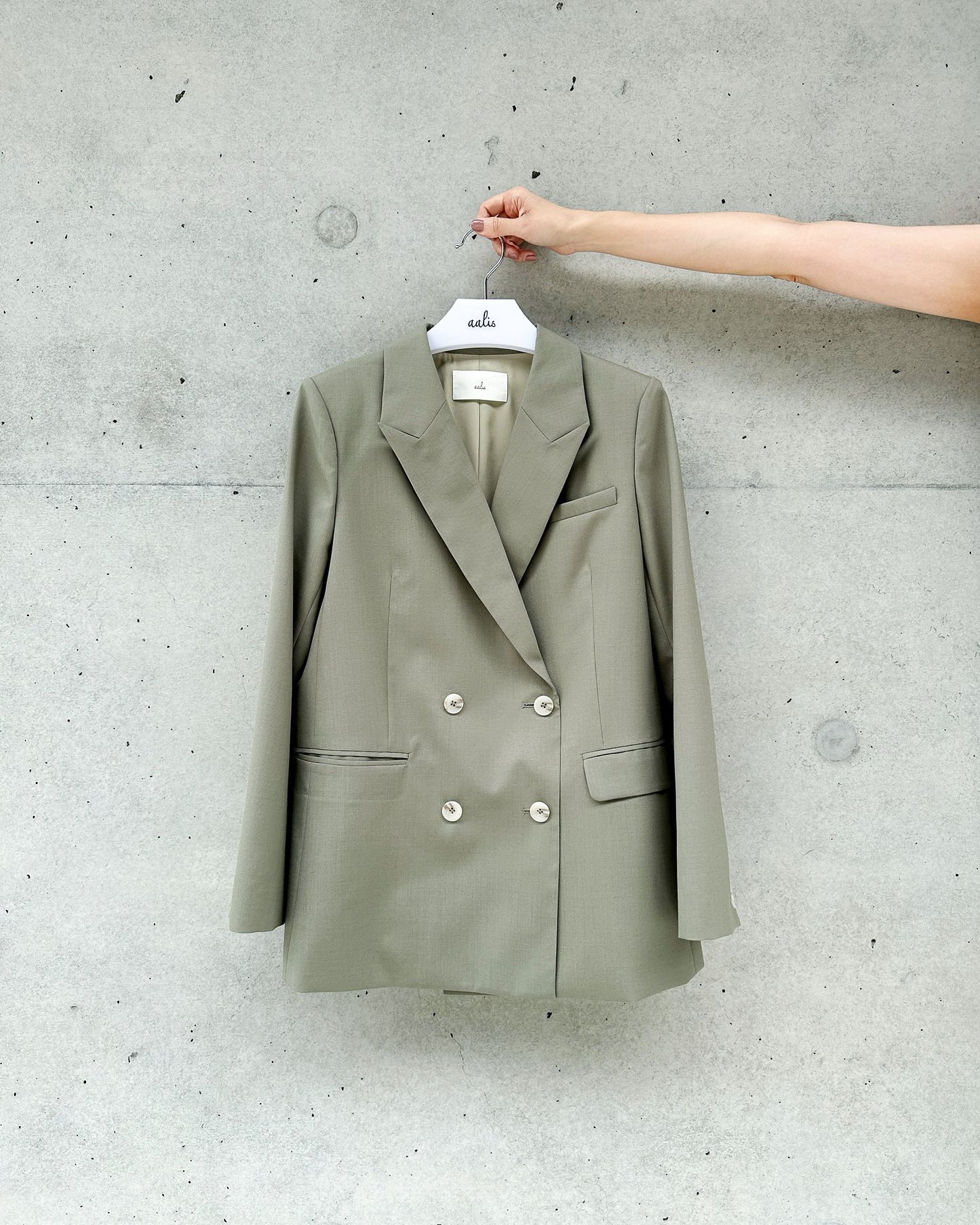 aalis MONI FW25 blazer (Olive)