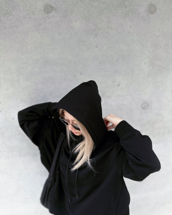 aalis PARMA pleated chiffon hoodie (Black)