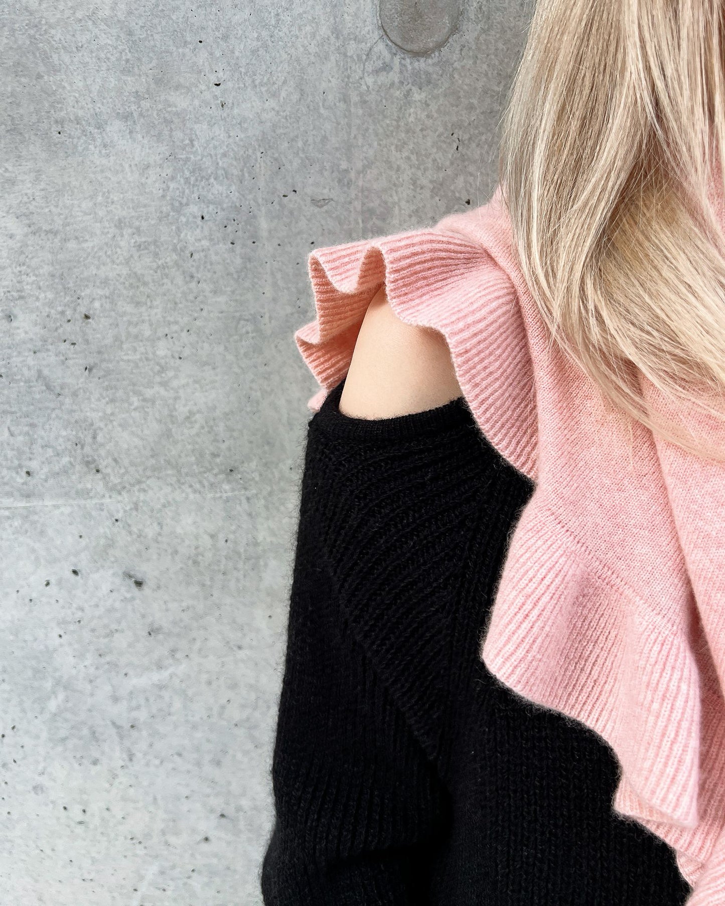 aalis LUCIE FW25 cashmere scarf (Heather Dusty Pink)