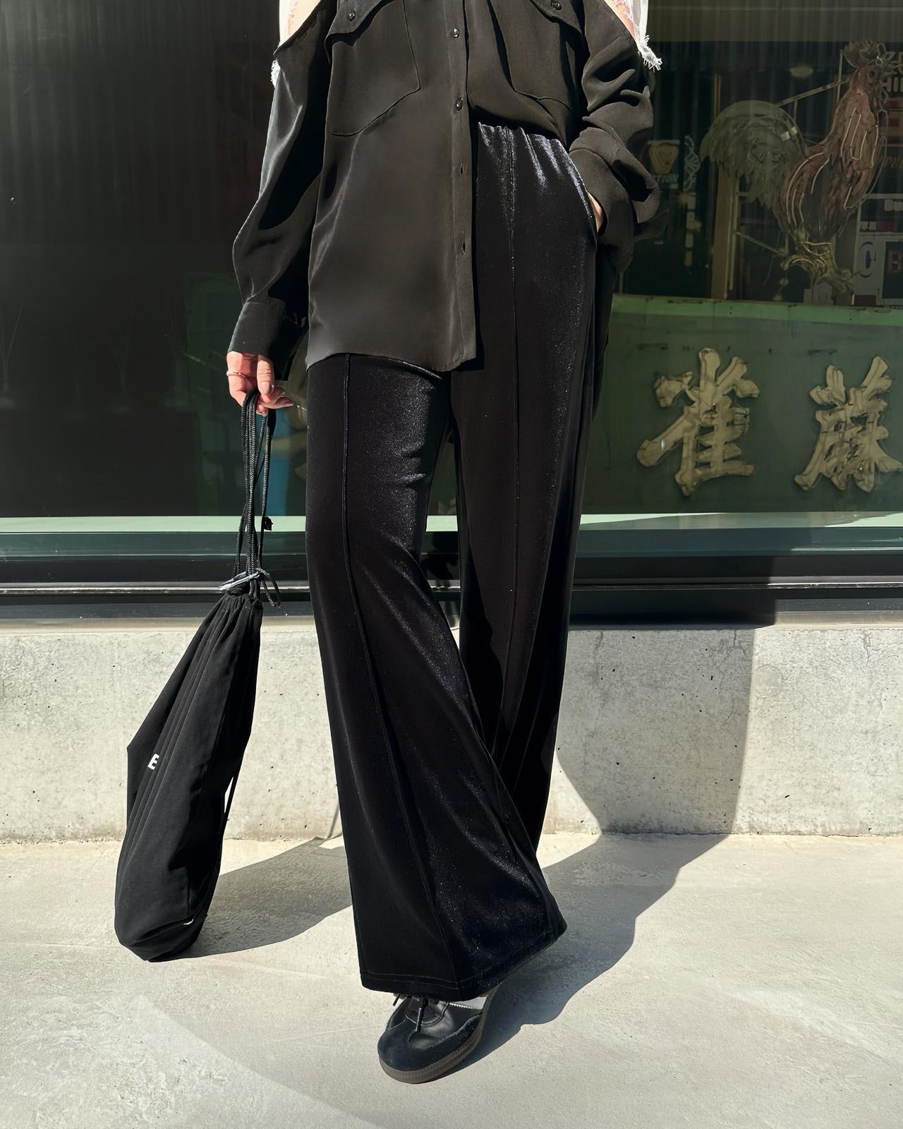 aalis IZZY velvet pants (Black)