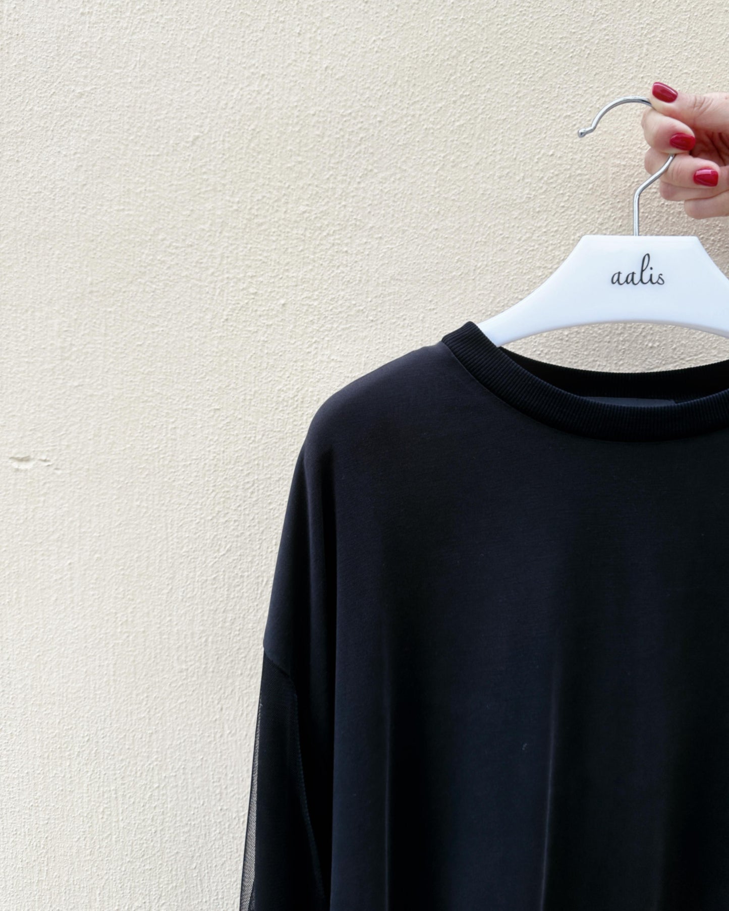 aalis AIMEE mesh short sleeves dropped shoulder top (Black)