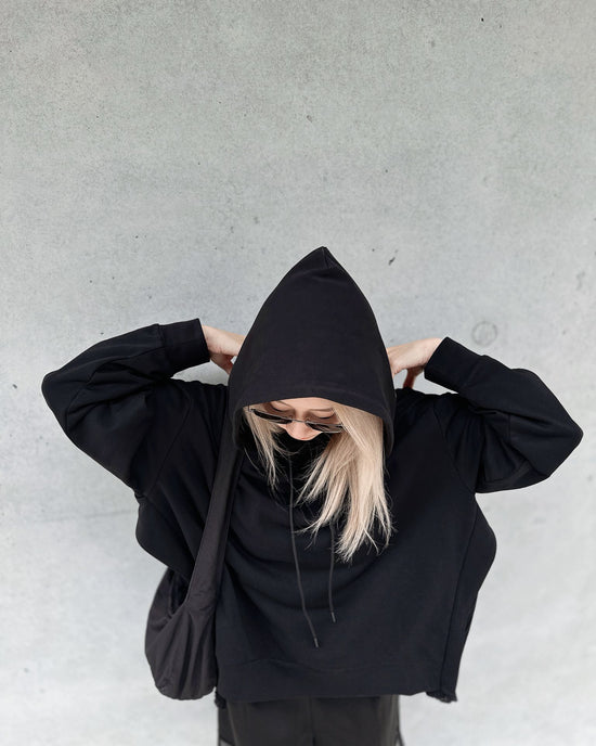 aalis PARMA pleated chiffon hoodie (Black)