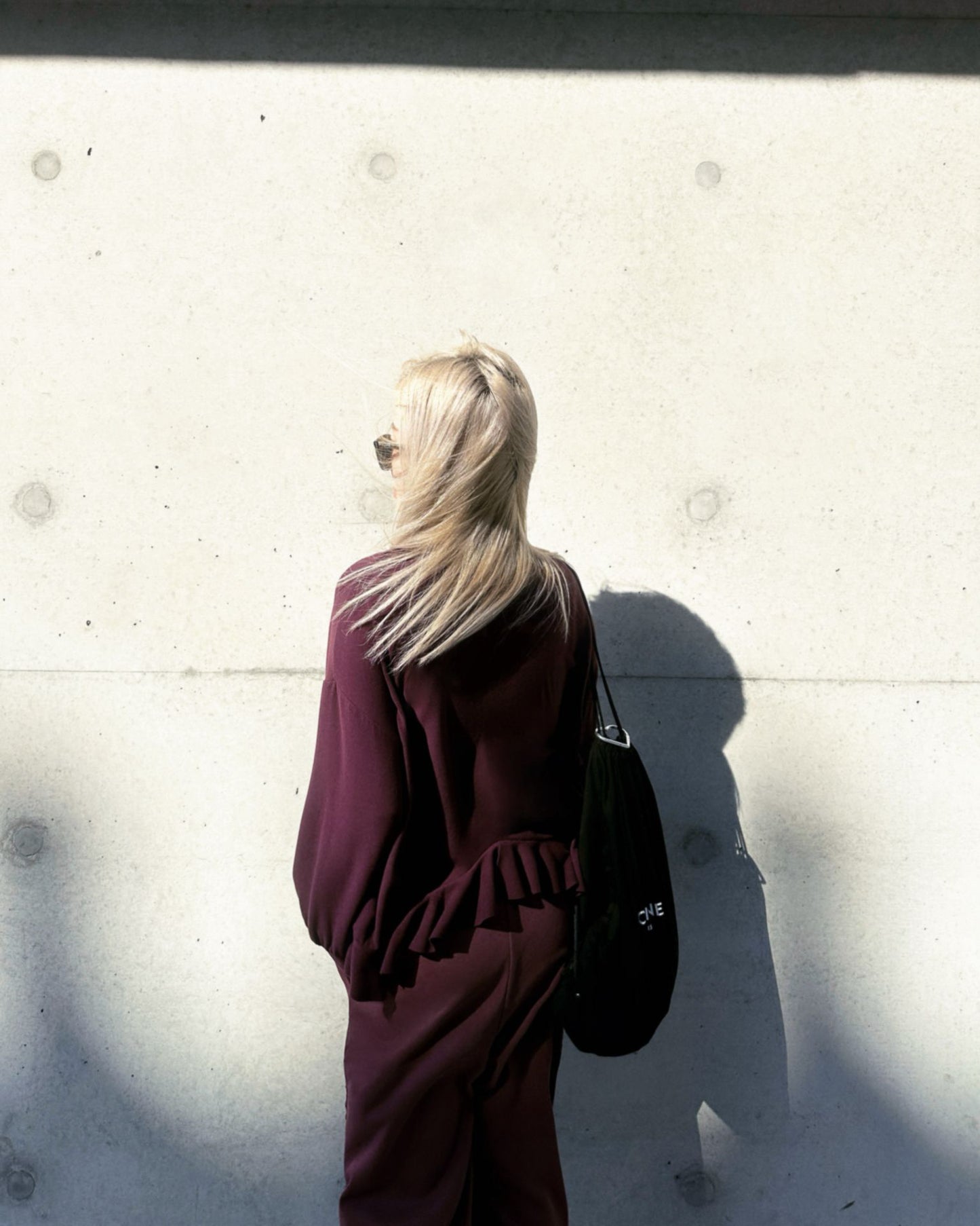 aalis CARA FW25 ruffle hem sweater (Plum)