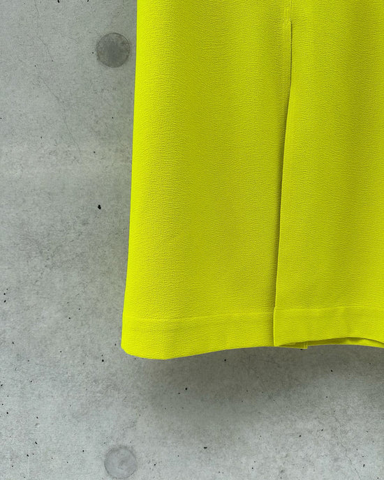 aalis MARNIE slit detail midi A line skirt (Neon Green)