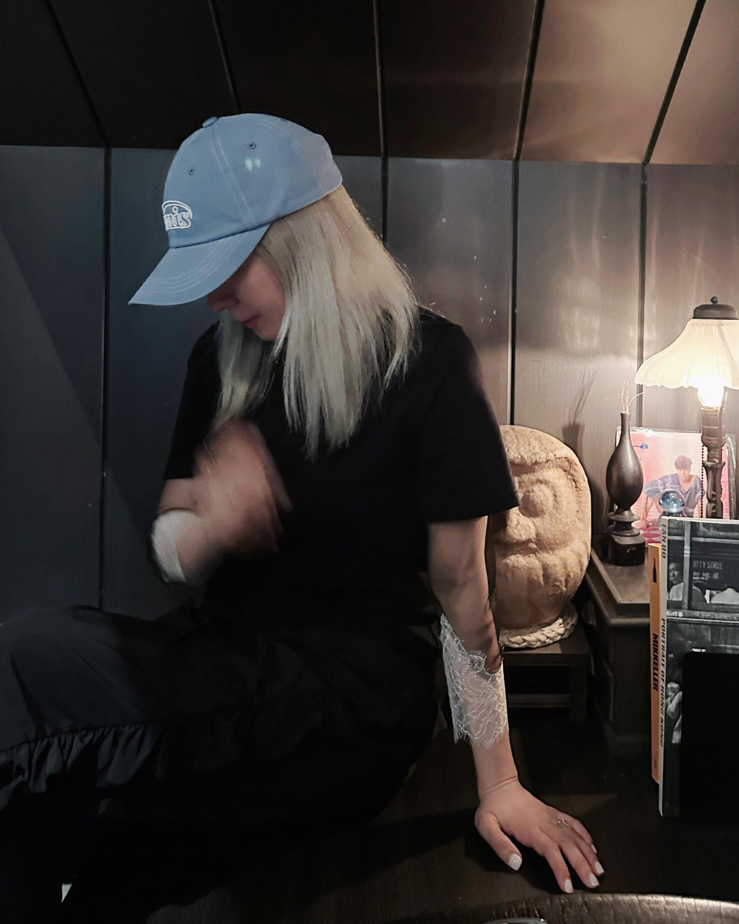 aalis AMARA SS25 mesh lace trim S/S top (Black)