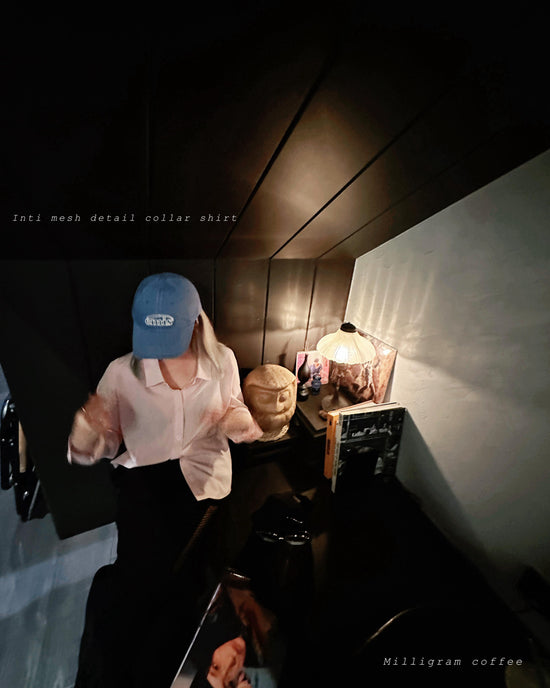 aalis INTI mesh detail low collar shirt (Light pink)