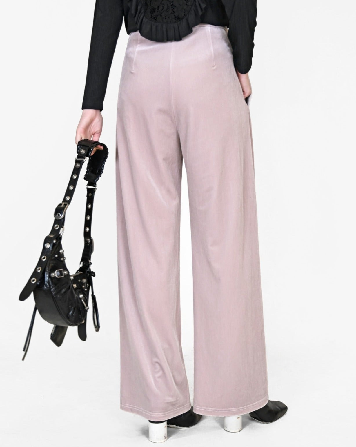 Load image into Gallery viewer, aalis TIO velvet pants (Pink velvet)
