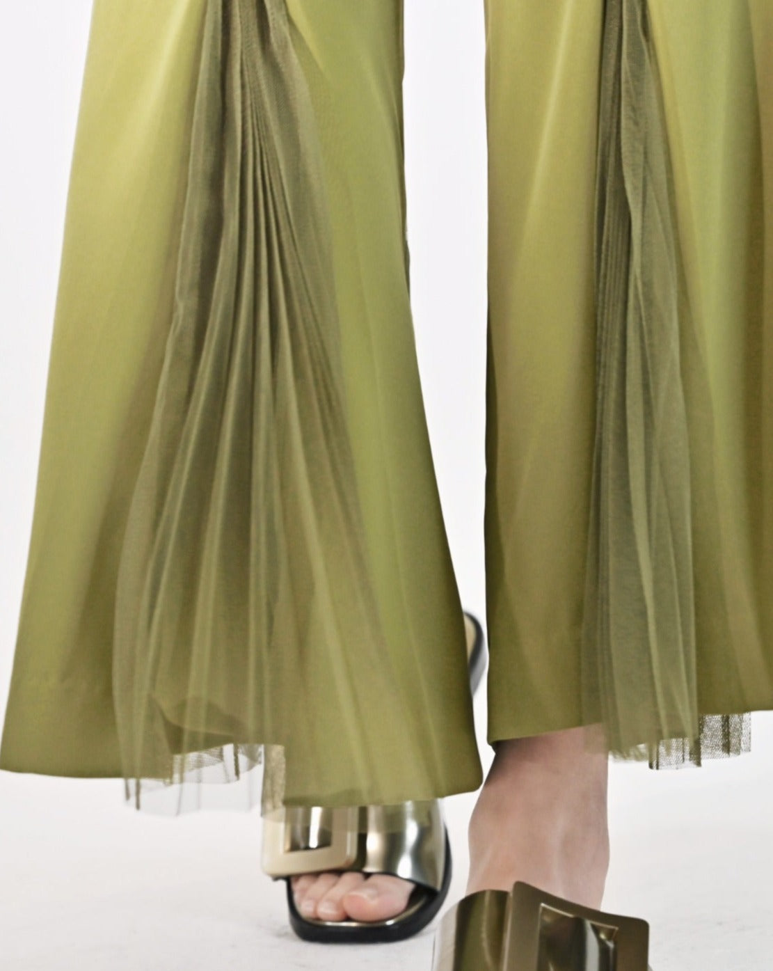aalis AMEN pleated mesh panels pants (Olive)