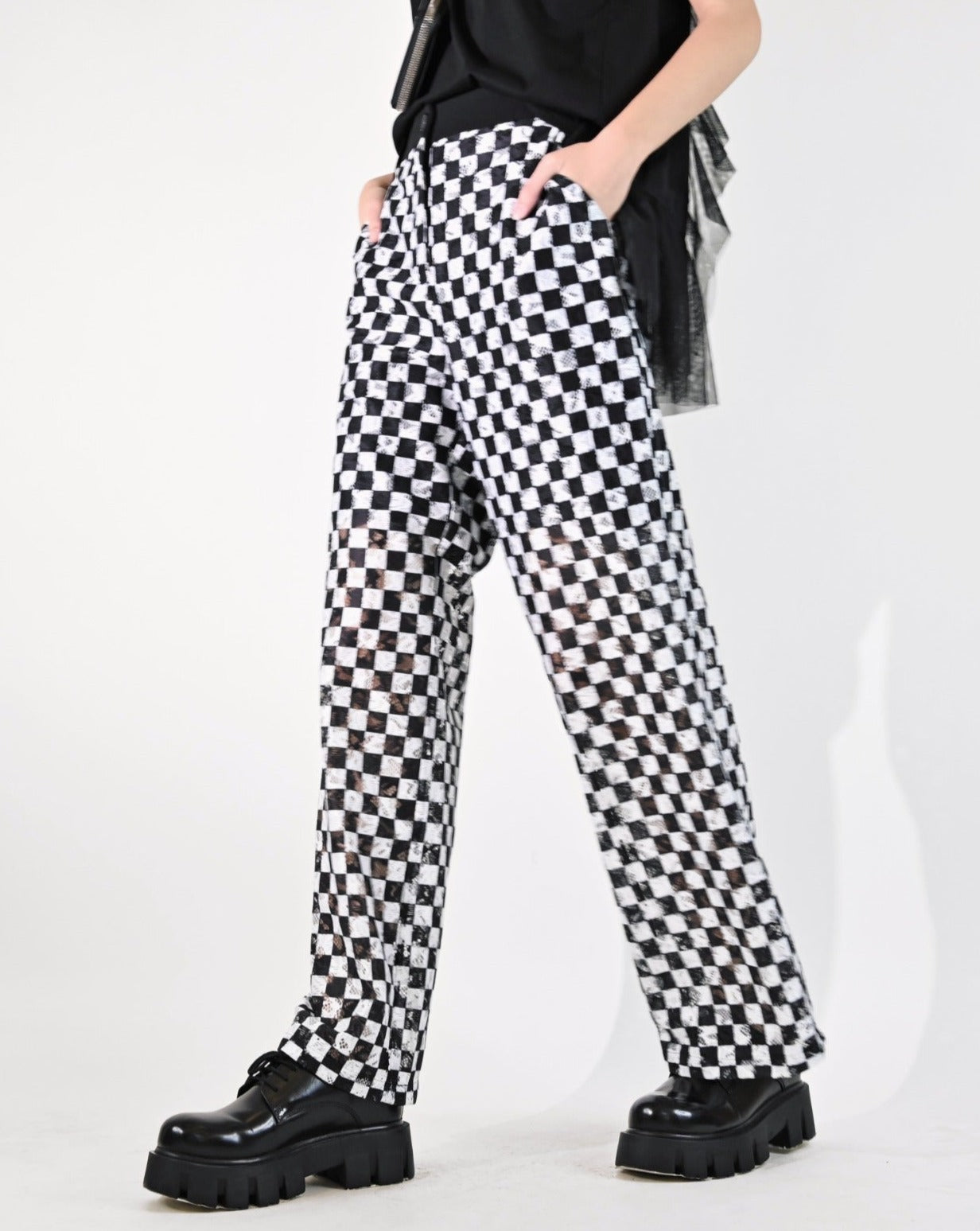 Load image into Gallery viewer, aalis NIAM striped lace pants (Checkers)
