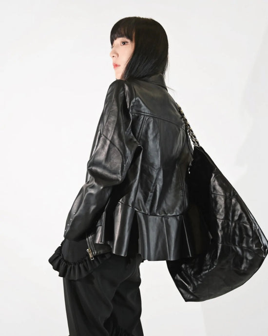 aalis YEN loose fit right shoulder biker jacket (Black)