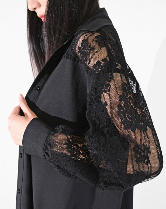 Load image into Gallery viewer, aalis TOLIA lace panel loose fit shirt (Black)
