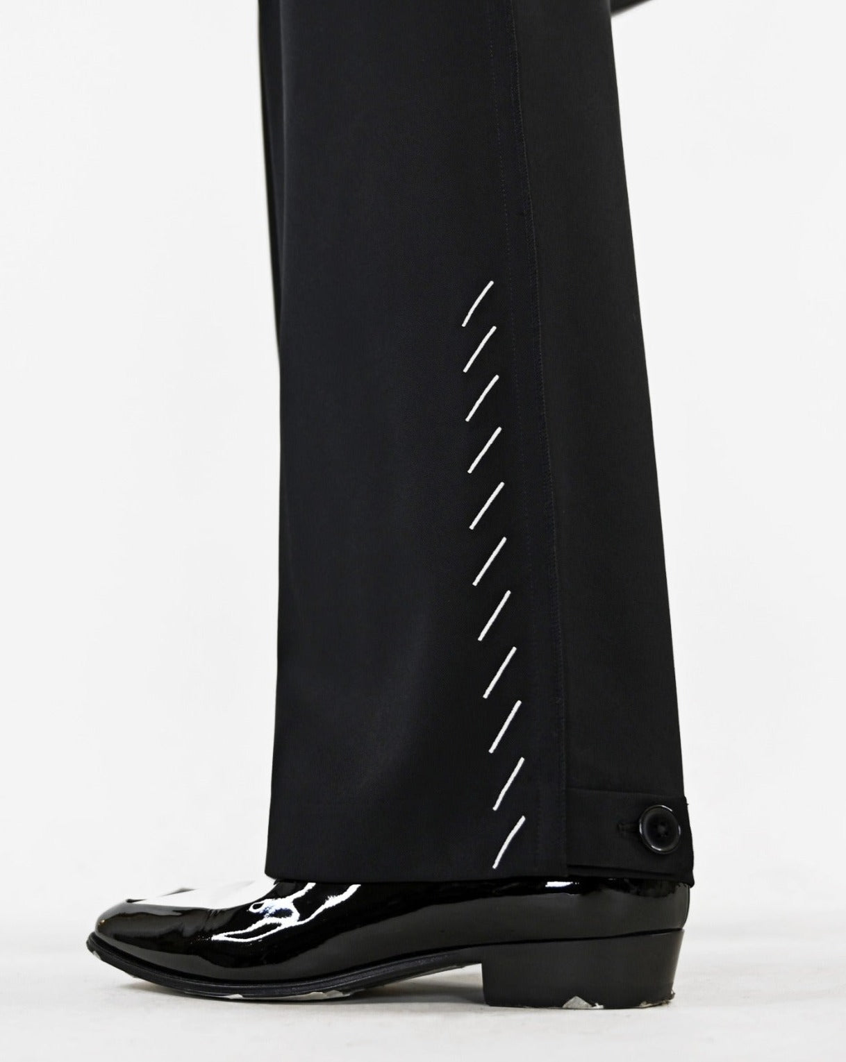 aalis KIRK embroidered suiting pants (Black)