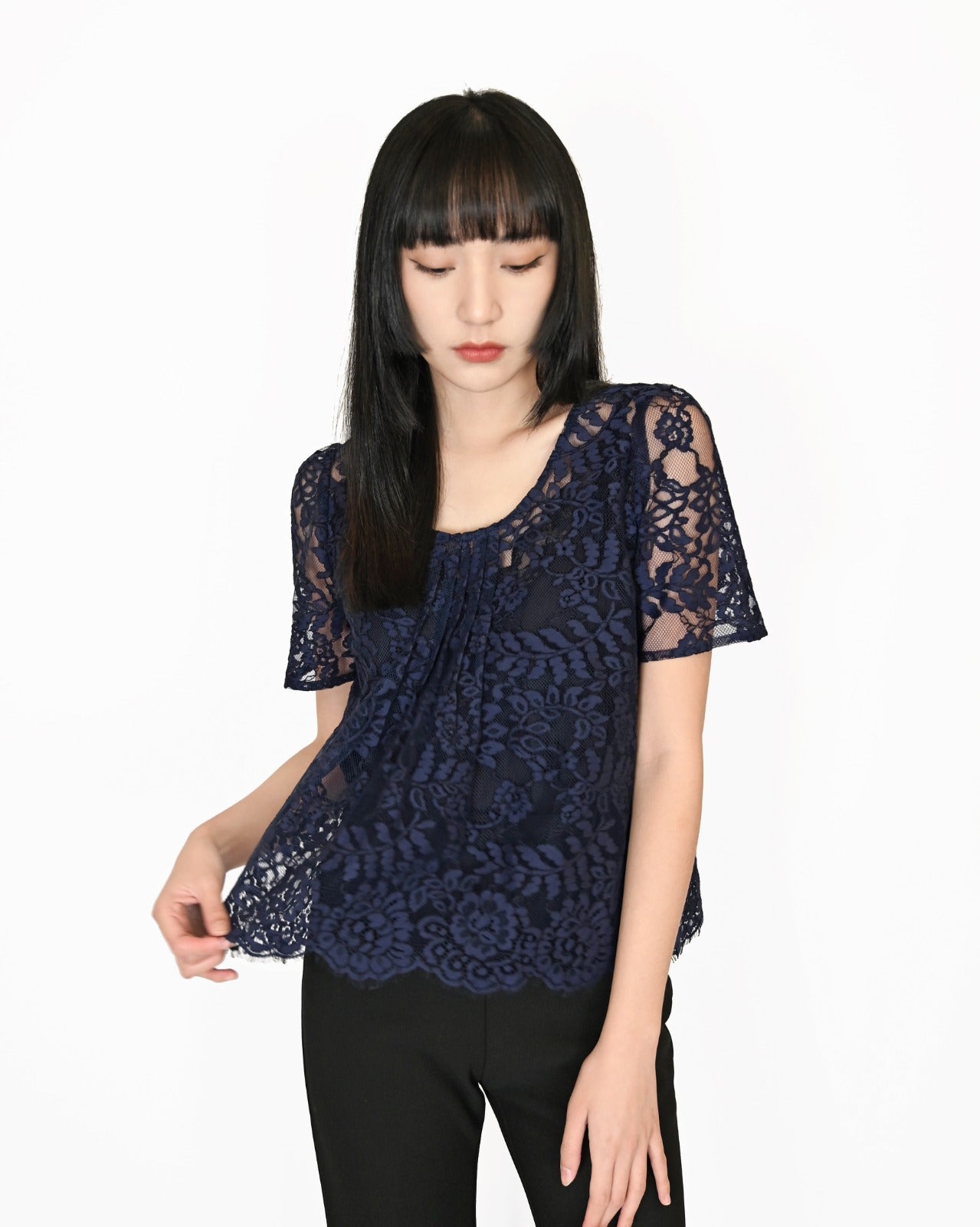 Load image into Gallery viewer, aalis FION pleated lace top (Navy)
