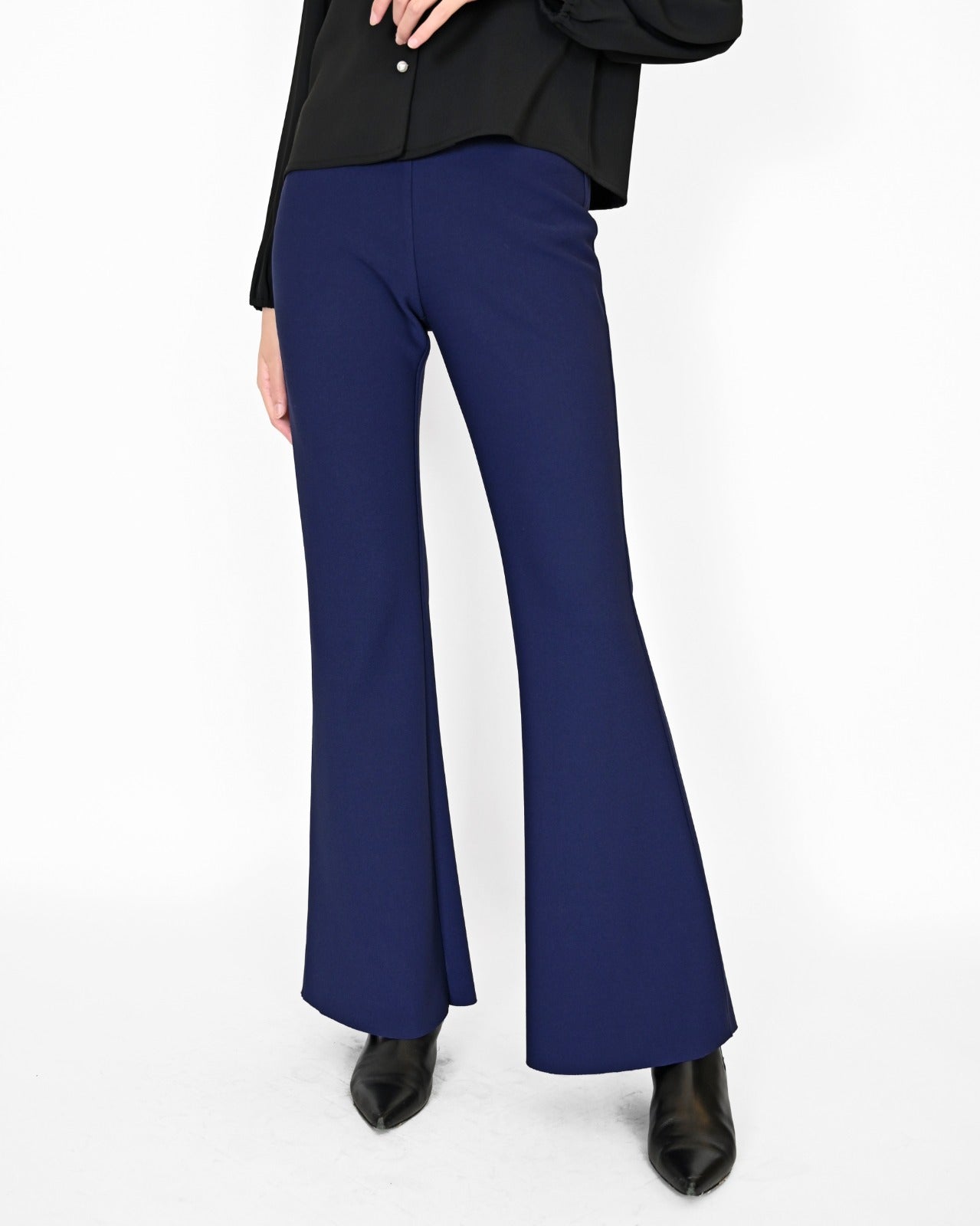 Load image into Gallery viewer, aalis LILI double knit flare pants (Navy)
